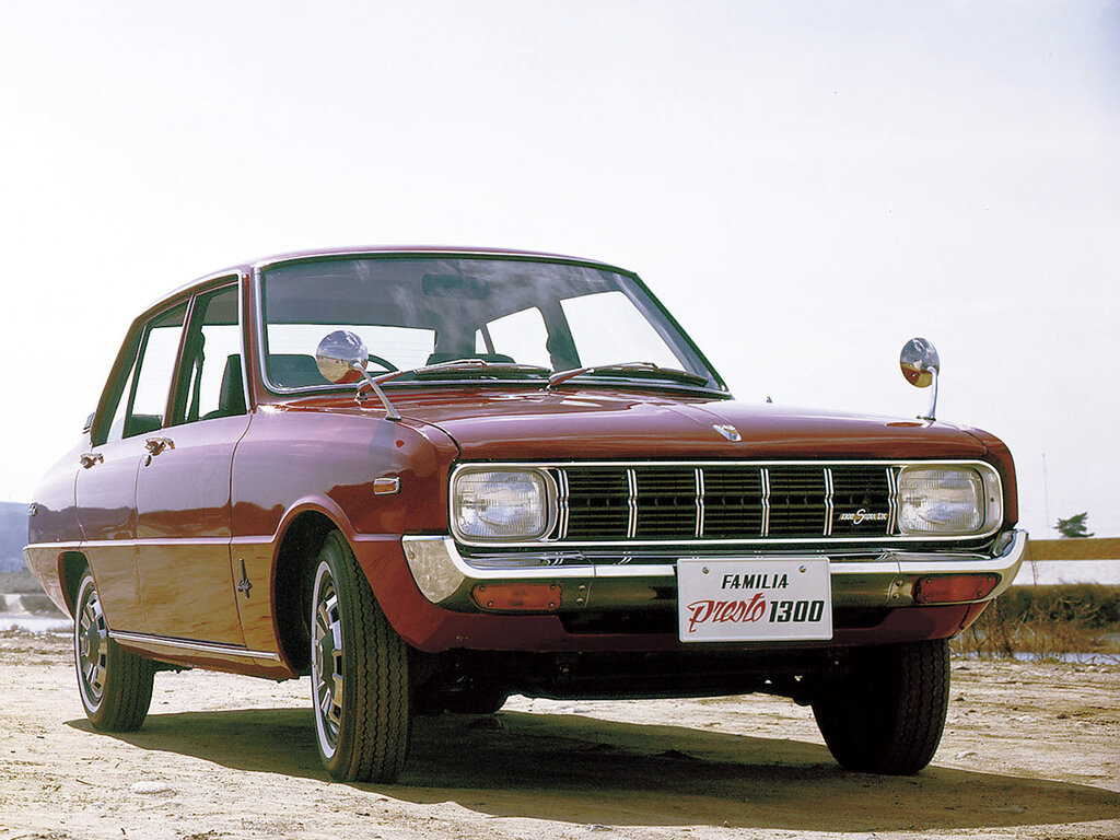 Mazda Familia (M10A) 2 поколение, рестайлинг, седан (04.1970 - 01.1972)
